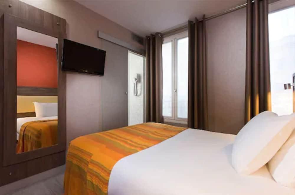 Hotel Des Pavillons Paris Exterior photo