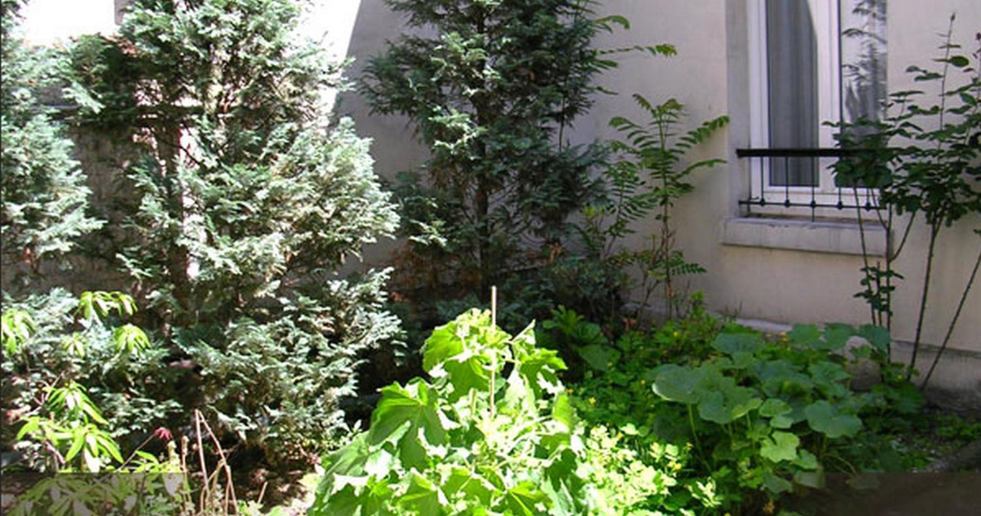 Hotel Des Pavillons Paris Exterior photo